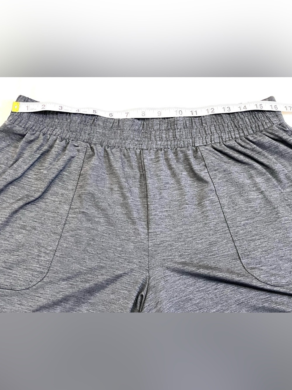 All in Motion Charcoal Gray Heather Athletic Shorts Pockets Women’s Size Large - Picture 7 of 16